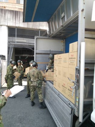 熊本震災緊急支援物資運搬